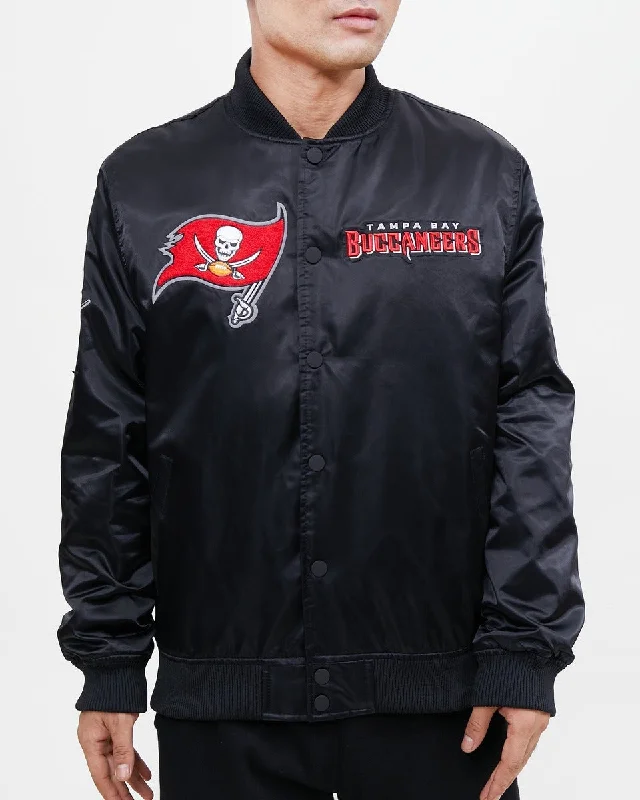 NFL TAMPA BAY BUCCANEERS CHEST HIT MEN'SLOGO SATIN JACKET (BLACK)